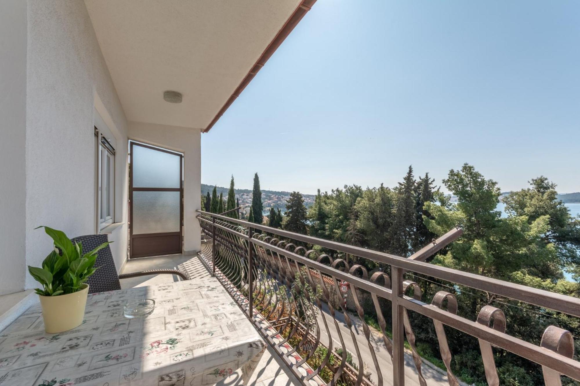 Apartments Mimi Trogir Kamer foto